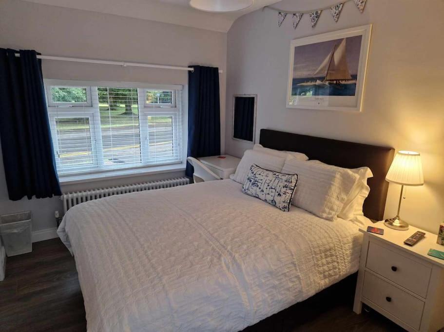 Room On Heath Park Cardiff Buitenkant foto