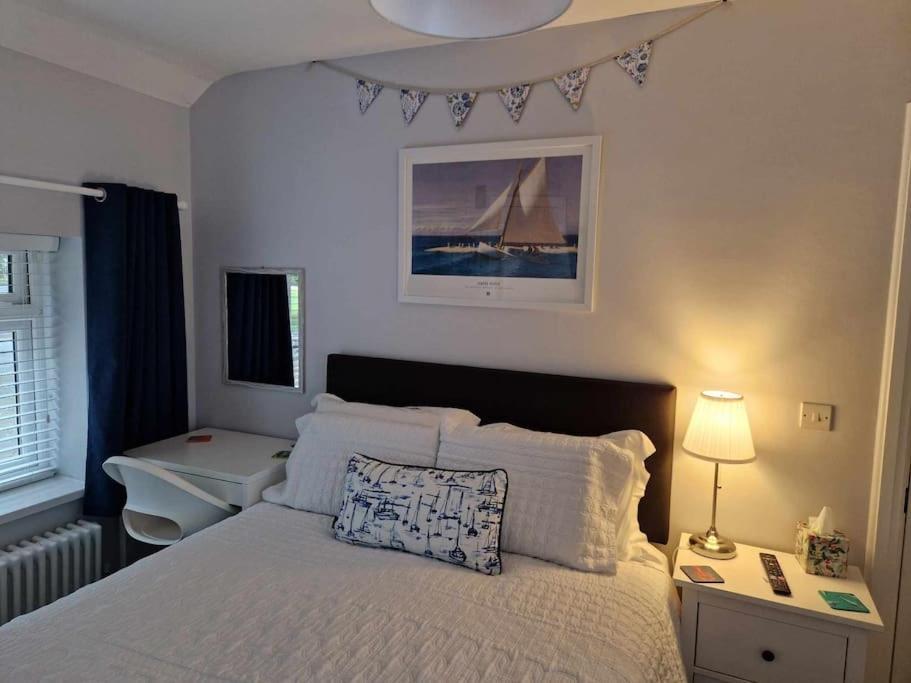 Room On Heath Park Cardiff Buitenkant foto